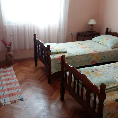 Apartman Izvor *